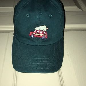 Vineyard vines hat